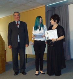 Βράβευση Μαθήτριας του Σχολείου σε Πανελλήνιο Λογοτεχνικό Διαγωνισμό